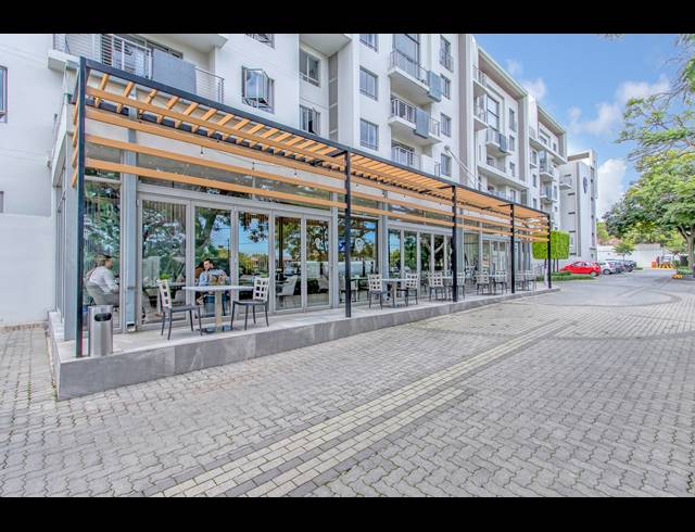 1 BEDROOM APARTMENT RENTED IN ROSEBANK